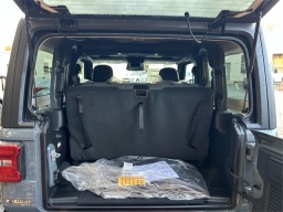 Jeep Wrangler Willys 2 Door 4x4 2026