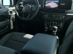 Jeep Wrangler Willys 4 Door 4x4 2026