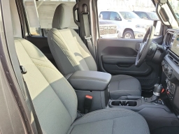 Jeep Wrangler Willys 4 Door 4x4 2026