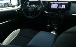 Jeep Wrangler Willys 4 Door 4x4 2026