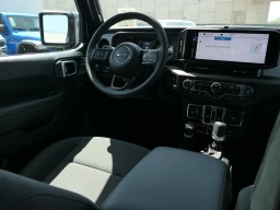 Jeep Wrangler Willys 4 Door 4x4 2026