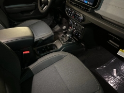 Jeep Wrangler Willys 4 Door 4x4 2025