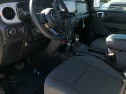 Jeep Wrangler Willys 4 Door 4x4 2026