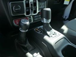 Jeep Wrangler Willys 4 Door 4x4 2026