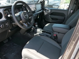 Jeep Wrangler Willys 4 Door 4x4 2026