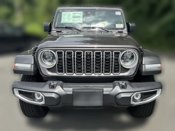 Jeep Wrangler Sahara 4 Door 4x4 2025