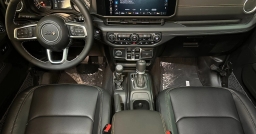 Jeep Wrangler Sahara 4 Door 4x4 2025