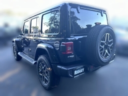 Jeep Wrangler Sahara 4 Door 4x4 2025