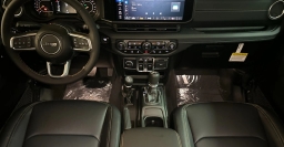 Jeep Wrangler Sahara 4 Door 4x4 2025