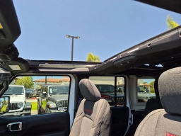 Jeep Wrangler Rubicon 4 Door 4x4 2026