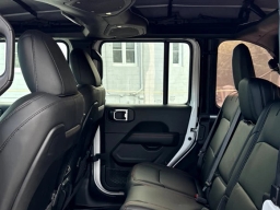 Jeep Wrangler Rubicon 4 Door 4x4 2026