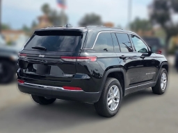 Jeep Grand Cherokee Laredo X 4x2 2025