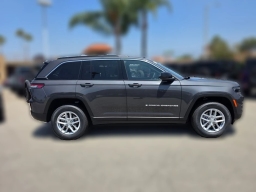 Jeep Grand Cherokee Laredo X 4x2 2026