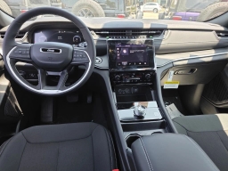 Jeep Grand Cherokee Laredo X 4x2 2026