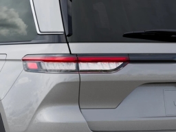 Jeep Grand Cherokee Laredo X 4x2 2026