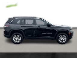 Jeep Grand Cherokee Laredo X 4x2 2026