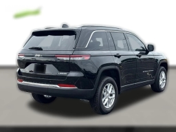 Jeep Grand Cherokee Laredo X 4x2 2026