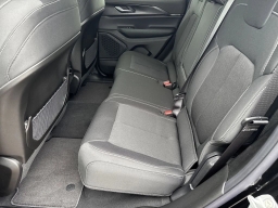 Jeep Grand Cherokee Laredo X 4x2 2026