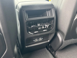 Jeep Grand Cherokee Laredo X 4x2 2026