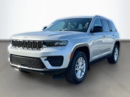 Jeep Grand Cherokee Laredo X 4x2 2026