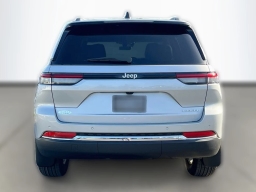 Jeep Grand Cherokee Laredo X 4x2 2026