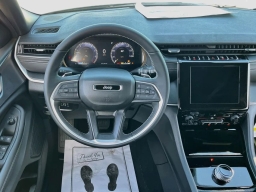 Jeep Grand Cherokee Laredo X 4x2 2026