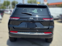 Jeep Grand Cherokee Laredo X 4x2 2026