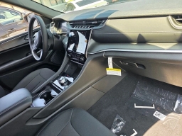 Jeep Grand Cherokee Laredo X 4x2 2026