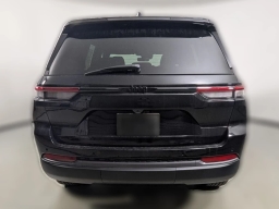 Jeep Grand Cherokee Laredo Altitude 4x2 2026