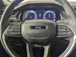 Jeep Grand Cherokee Laredo Altitude 4x2 2026
