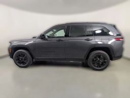 Jeep Grand Cherokee Laredo Altitude 4x2 2026