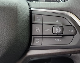 Jeep Grand Cherokee Laredo Altitude 4x2 2026