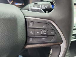 Jeep Grand Cherokee Limited 4x2 2026