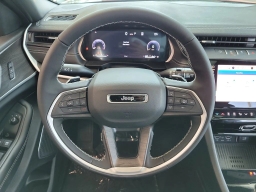 Jeep Grand Cherokee Limited 4x2 2026
