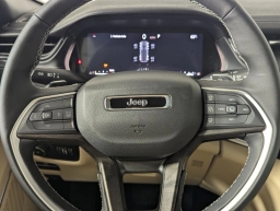 Jeep Grand Cherokee Limited 4x2 2026