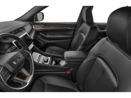 Jeep Grand Cherokee Limited 4x2 2027