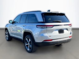 Jeep Grand Cherokee Limited 4x2 2026