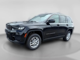Jeep Grand Cherokee Laredo X 4x4 2026