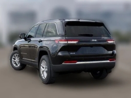 Jeep Grand Cherokee Laredo X 4x4 2026