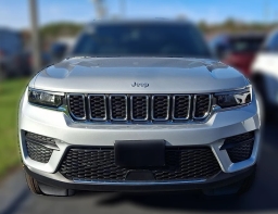 Jeep Grand Cherokee Laredo X 4x4 2025