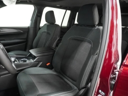 Jeep Grand Cherokee Laredo X 4x4 2026