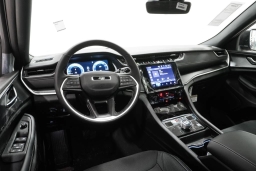 Jeep Grand Cherokee Laredo X 4x4 2026
