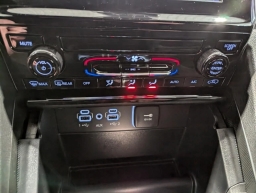 Jeep Grand Cherokee Laredo 4x4 2026