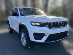 Jeep Grand Cherokee Laredo X 4x4 2026