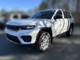 Jeep Grand Cherokee Laredo X 4x4 2026