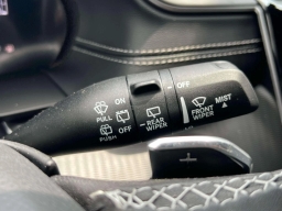 Jeep Grand Cherokee Laredo 4x4 2026