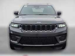 Jeep Grand Cherokee Laredo X 4x4 2026
