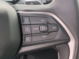 Jeep Grand Cherokee Laredo X 4x4 2026