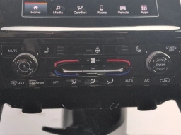 Jeep Grand Cherokee Laredo X 4x4 2026