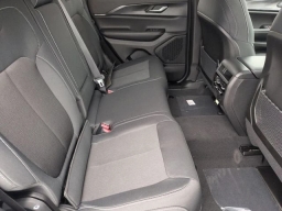 Jeep Grand Cherokee Laredo X 4x4 2026